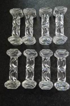 8 porte-couteaux en verre taillé