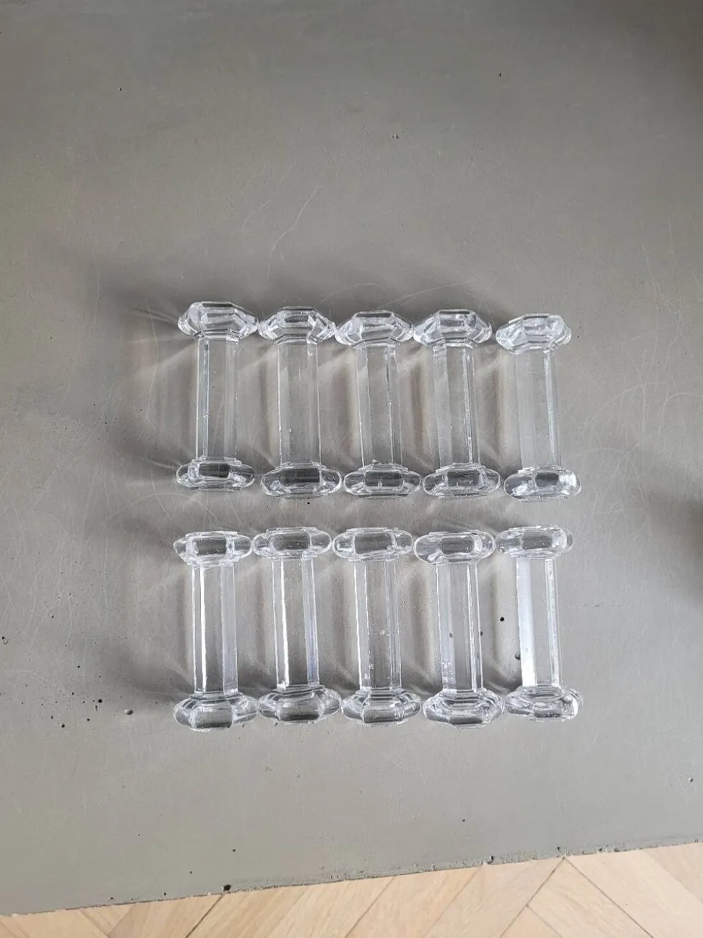 10 porte-couteaux hexagonaux en verre