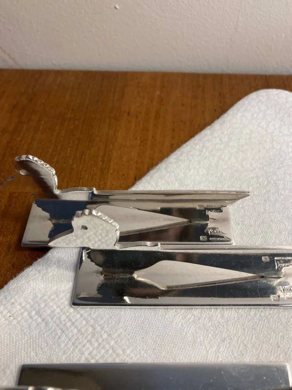 12 porte couteaux métal argenté Art Deco Yorel