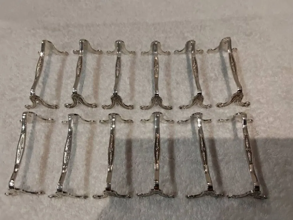 12 porte couteaux métal argenté Christofle Marie Antoinette LXVI