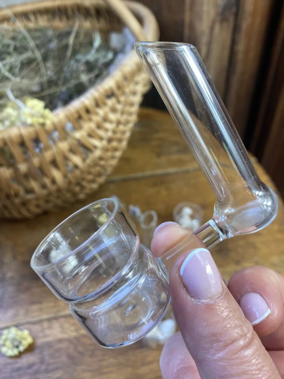 Porte-couteaux, soliflores et bougeoirs en verre soufflé