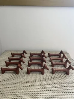 12 porte - couteaux teckel en grès