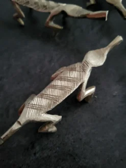 6 porte-couteaux vintage, crocodiles en laiton, en excellent état