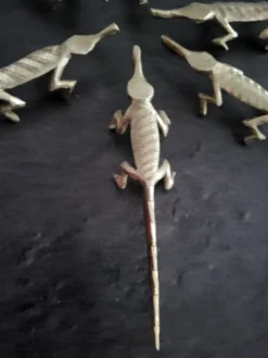 6 porte-couteaux vintage, crocodiles en laiton, en excellent état