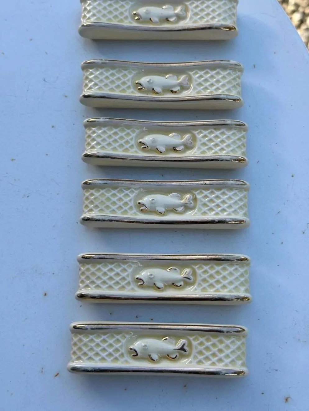 Porte-couteaux Vintage en Céramique Crème et O