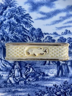 Porte-couteaux Vintage en Céramique Crème et O