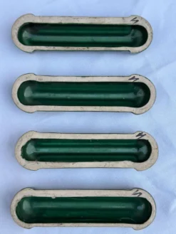 4 porte-couteaux vintage style Art Déco, émail vert émeraude et or