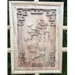 Porte en bois sculptée - De claustra à portes coulissantes.