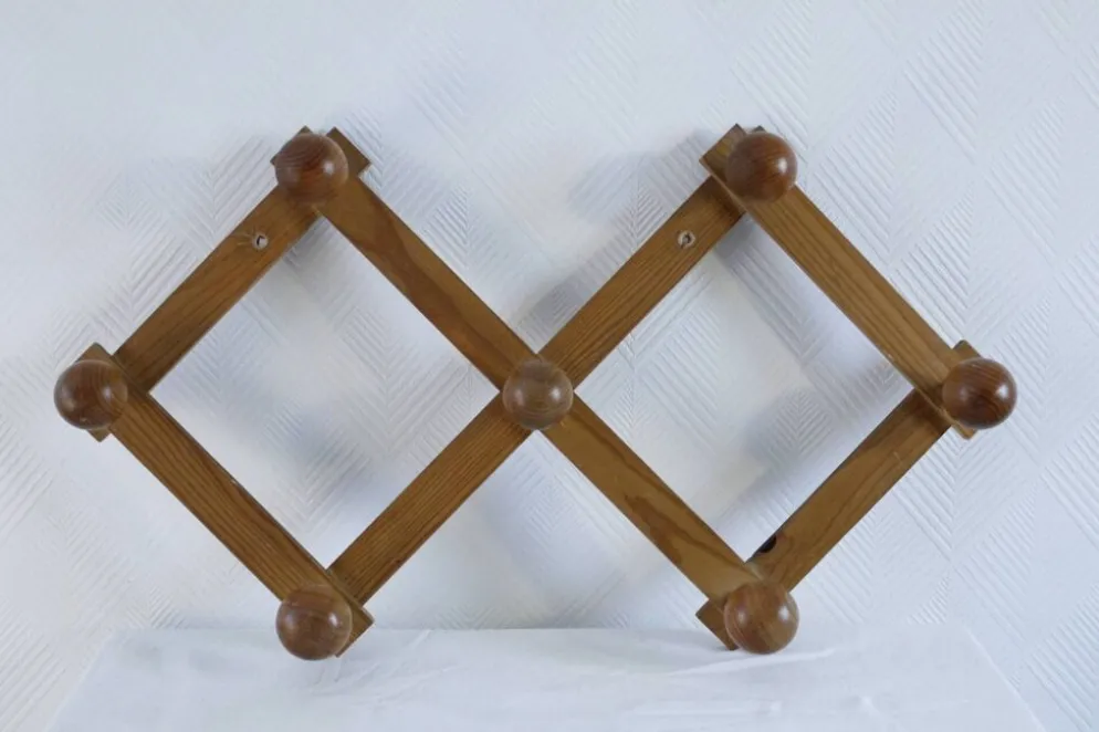 Porte-manteau accordéon vintage en pin