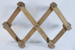 Porte-manteau accordéon vintage en pin