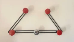Portemanteau acier inspiration mategot