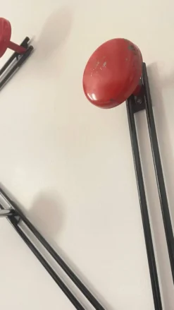 Portemanteau acier inspiration mategot