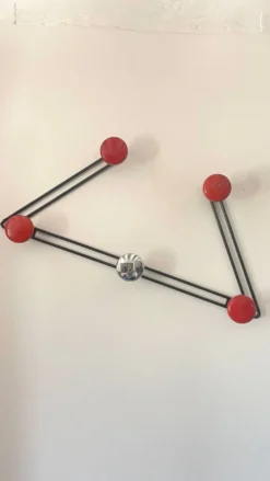 Portemanteau acier inspiration mategot