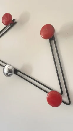 Portemanteau acier inspiration mategot