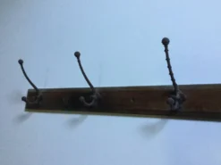 Porte manteau ancien bois et fonte