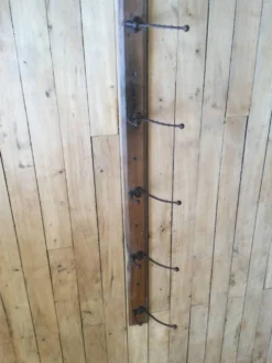 Porte manteau ancien bois et fonte