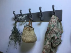 Porte manteau ancien bois peint 5 patères