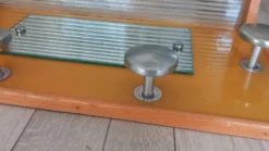 Porte manteau années 50 avec miroir patères métal et tablette verre