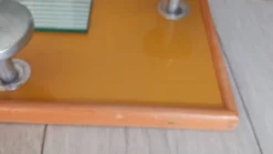 Porte manteau années 50 avec miroir patères métal et tablette verre