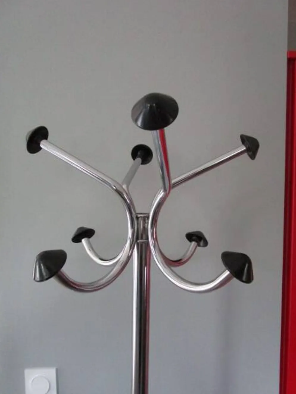 Porte-manteau années 80' en métal chromé