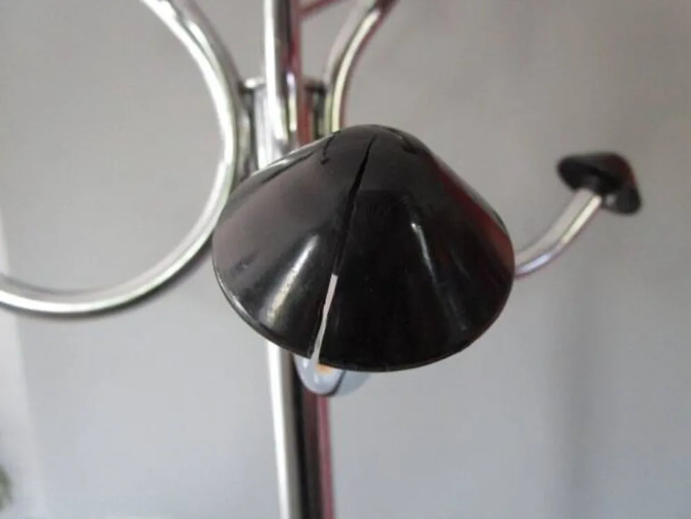Porte-manteau années 80' en métal chromé