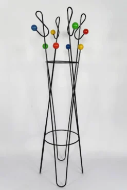 Porte-manteau « Clé de sol », par Roger Féraud, circa 1950