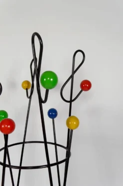 Porte-manteau « Clé de sol », par Roger Féraud, circa 1950