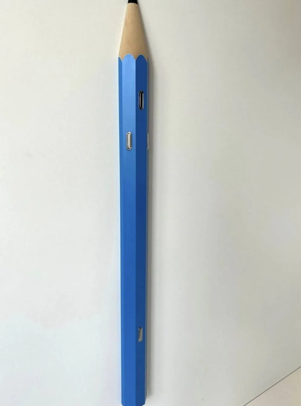 Porte-manteau crayon