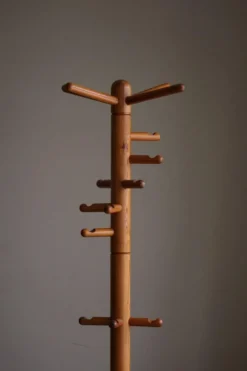 Porte-manteau décoratif en pin massif, style danois du milieu du siècle, années 1970