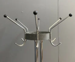 Porte-manteau debout Tubax chrome des années 1960
