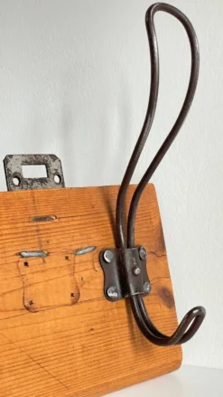 Portemanteau d'ecole vintage