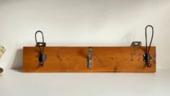 Portemanteau d'ecole vintage