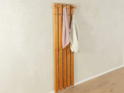 Porte-manteau des années 1980