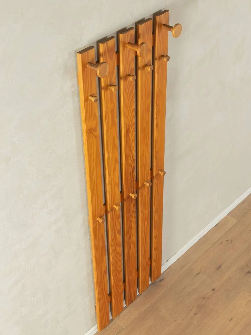 Porte-manteau des années 1980