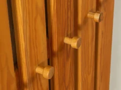Porte-manteau des années 1980