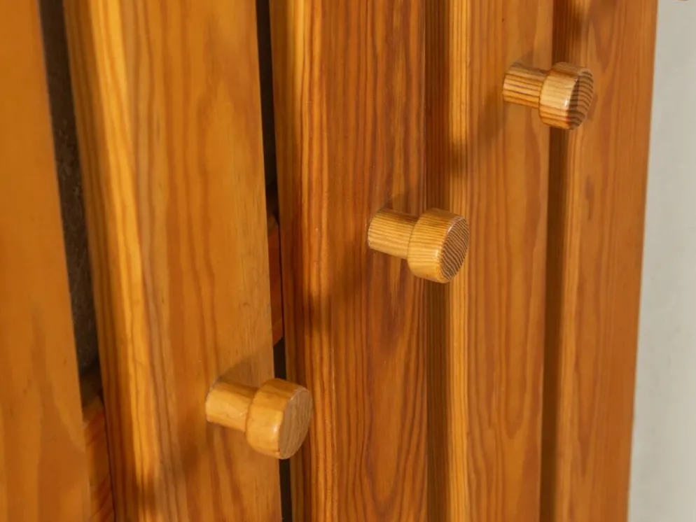 Porte-manteau des années 1980
