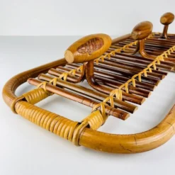Porte-manteau en bambou et rotin de style milieu du siècle attribué à Olaf Von Bohr, Italie, années 1950