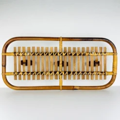 Porte-manteau en bambou et rotin de style milieu du siècle attribué à Olaf Von Bohr, Italie, années 1950