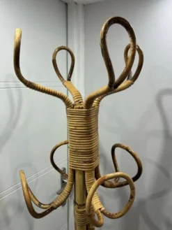 Porte-manteau en bambou rattan italien vintage des années 1970