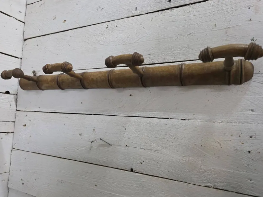 Porte manteau en bois bambou 4 patères, années 50