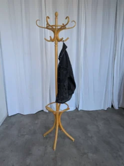 Porte-manteau en bois cintré vintage dans le style Thonet, porte-manteau des années 50