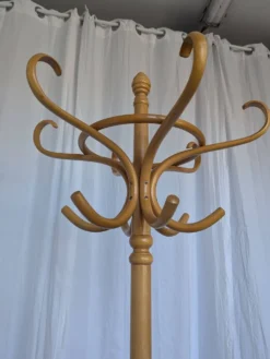 Porte-manteau en bois cintré vintage dans le style Thonet, porte-manteau des années 50