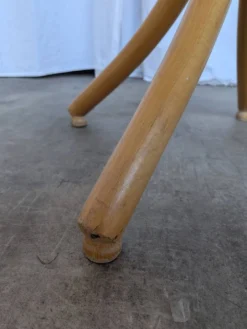 Porte-manteau en bois cintré vintage dans le style Thonet, porte-manteau des années 50