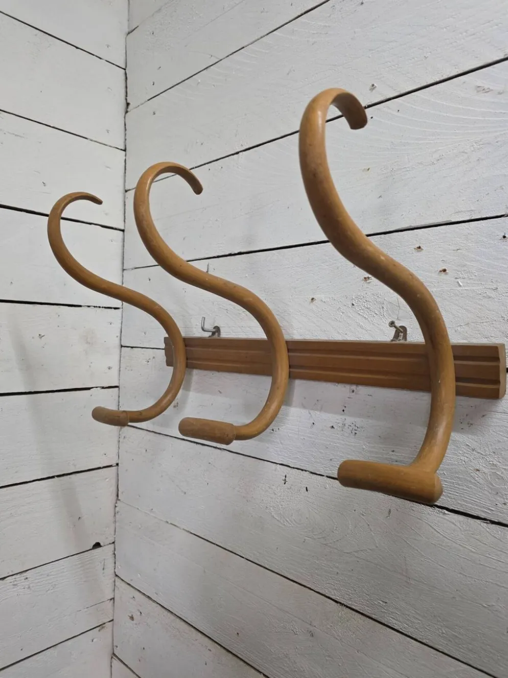Porte manteau en bois courbé 3 patères, années 1920