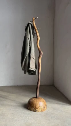 Porte-manteau en bois de chêne
