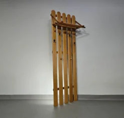 Porte-manteau en bois de pin largeur 60 hauteur 190 profondeur 30 cm