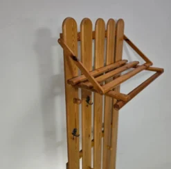 Porte-manteau en bois de pin largeur 60 hauteur 190 profondeur 30 cm