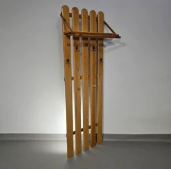 Porte-manteau en bois de pin largeur 60 hauteur 190 profondeur 30 cm