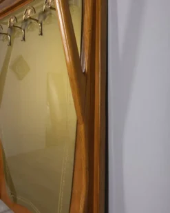 Porte-manteau en bois et verre décoré, Italie années 1950
