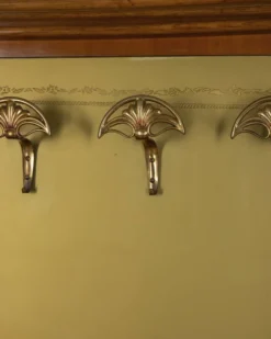 Porte-manteau en bois et verre décoré, Italie années 1950